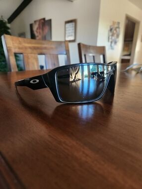 Oakley Ridgeline Flat Black Frames With Black Iridium Polarized Lens